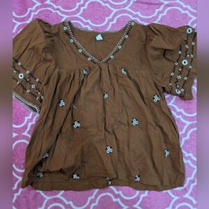 🦋5/25$ Old Navy Brown Embroidered V-Neck Peasant Blouse